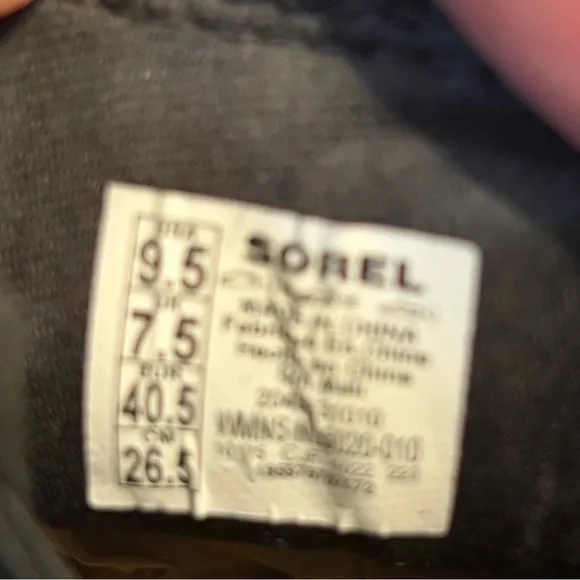 Women’s Sorel Boots - Picture 5 of 7
